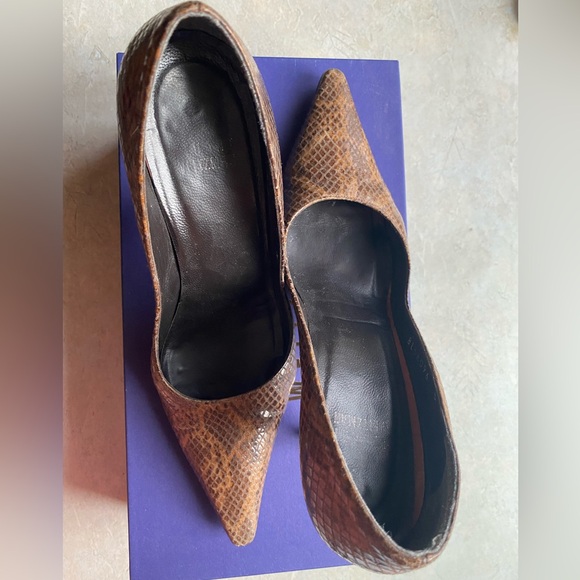 Stuart Weizmann Brown Snakeskin Women's Heels Size 5 - Picture 4 of 5